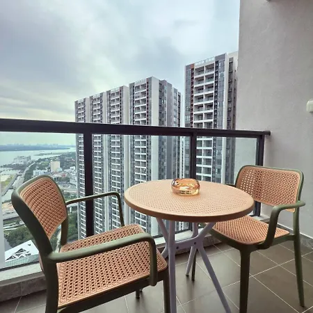 R&F Seine Region At Anju Apartment Johor Bahru Luaran gambar