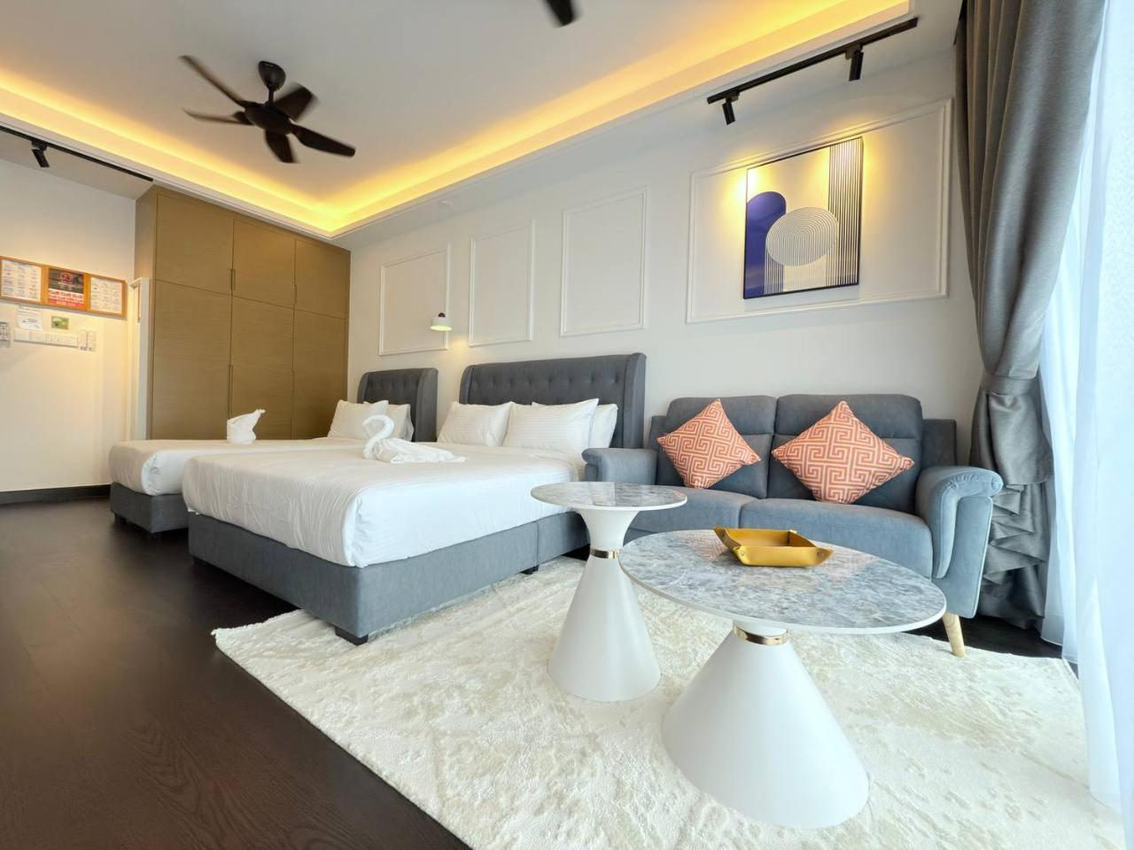R&f Seine Region At Anju Pangsapuri Johor Bahru