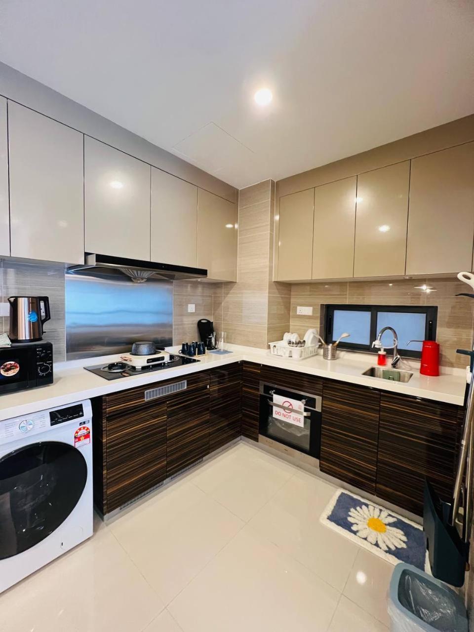R&f Seine Region At Anju Apartment