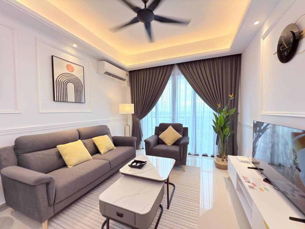 Apartment R&f Seine Region At Anju *